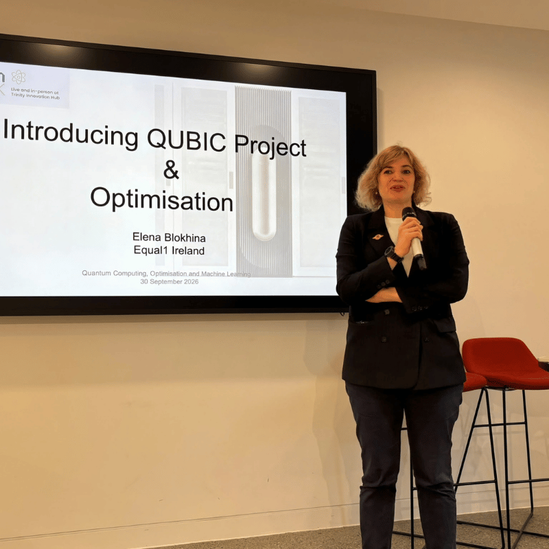 Elena Blokhina presenting the QUBIC project at the techBREK Quantum Series event